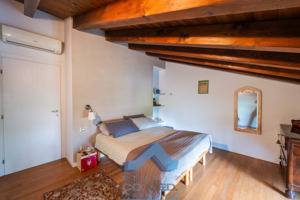CO.MED - - QUADRILOCALE Albano Sant'Alessandro (BG)