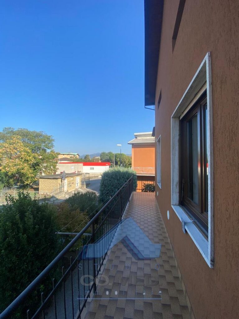 CO.MED - - PORZIONE DI BIFAMILIARE Seriate (BG)