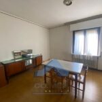 PORZIONE DI BIFAMILIARE Seriate (BG) - CO.MED - - PORZIONE DI BIFAMILIARE Seriate (BG)