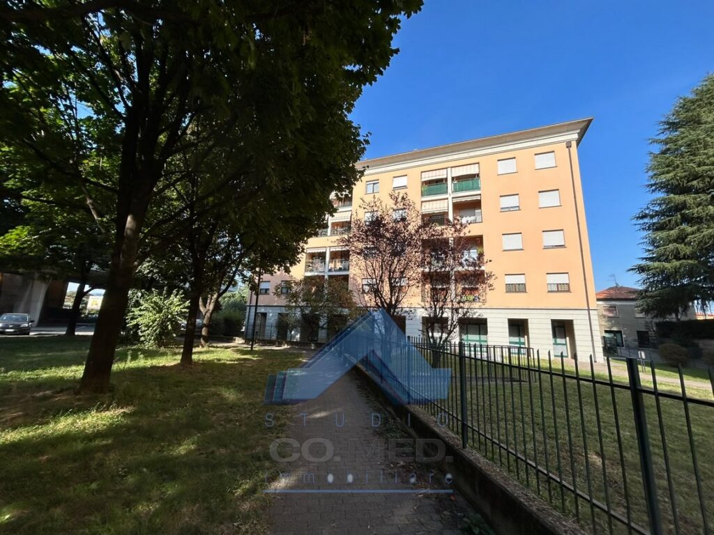 CO.MED - - BILOCALE Bergamo (BG)