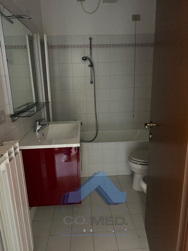 CO.MED - - BILOCALE Bergamo (BG)